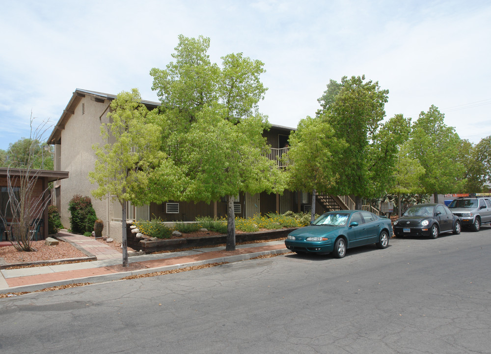 1055, 1065, &amp; 1075 N. Olsen Ave. in Tucson, AZ - Building Photo