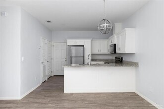 308 S Retama Ln, Unit 3 in Weslaco, TX - Building Photo - Building Photo