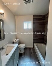 1009 6th St in Bakersfield, CA - Building Photo - Building Photo