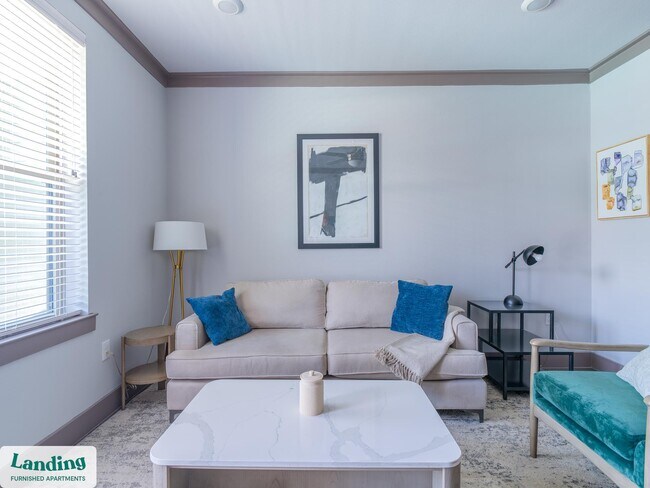 1445 S Egret Bay Blvd in League City, TX - Building Photo - Building Photo
