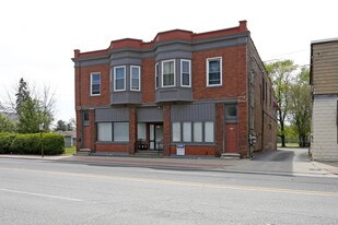 112 S Williams St in Thornton, IL - Building Photo