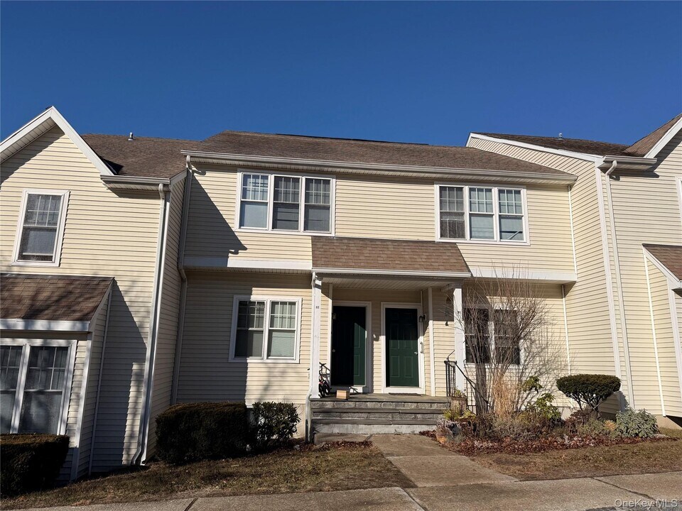 1870 Baldwin Rd in Yorktown Heights, NY - Building Photo