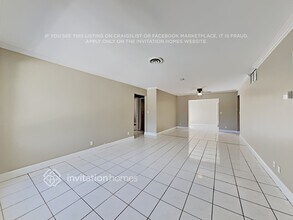 1906 N 37th Ave in Hollywood, FL - Foto de edificio - Building Photo