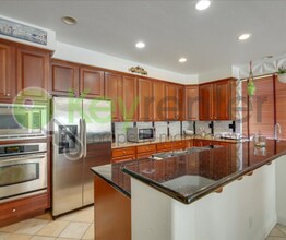 208 Otter Glen Ct in Roseville, CA - Building Photo - Building Photo