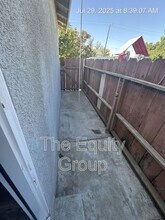 126 W San Joaquin Ave in Tulare, CA - Building Photo - Building Photo