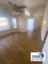 14483 Hillsborough Dr in Victorville, CA - Building Photo - Building Photo