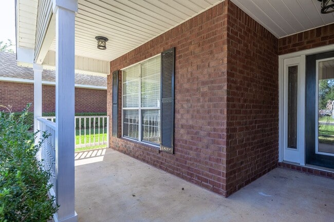 28347 Chateau Dr in Daphne, AL - Building Photo - Building Photo