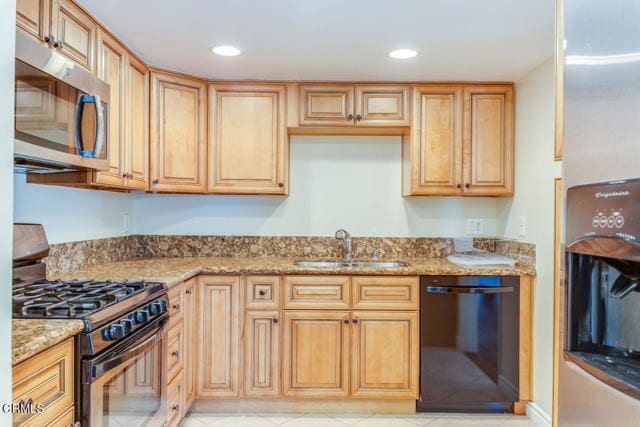 property at 625 Orange Grove Ave