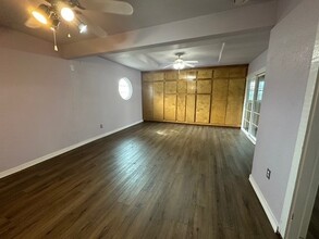 2411 Oak Brook Dr in Portland, TX - Building Photo - Building Photo
