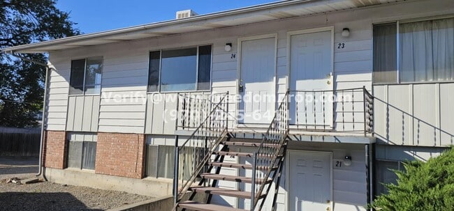property at 2857 1/2 Elm Cir
