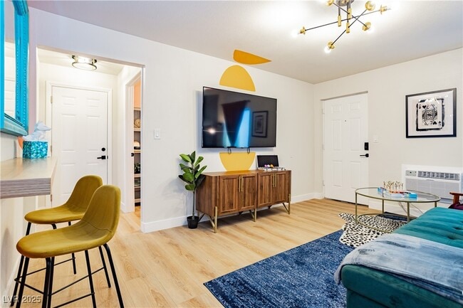 property at 1414 S 3rd St