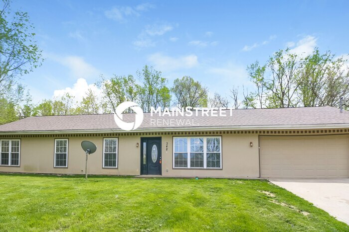 348 Holmes St in Excelsior Springs, MO - Building Photo