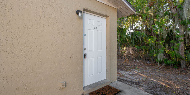 37 Deena Way-Unit -41 in Winter Haven, FL - Foto de edificio