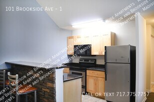 101 Brookside Ave in Shippensburg, PA - Building Photo