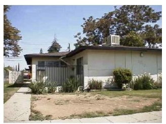 1212 Monterey St in Bakersfield, CA - Foto de edificio