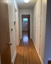 1595 23rd St NE in Salem, OR - Building Photo - Building Photo