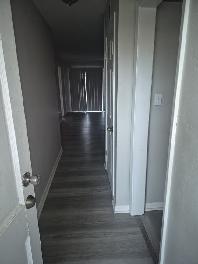 2426 Tulane Ave, Unit Apt 1 in Daytona Beach, FL - Foto de edificio - Building Photo