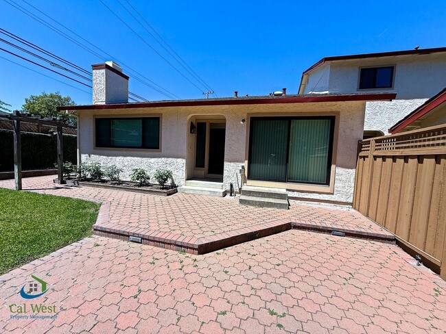 property at 2006 Stone Pine Ct