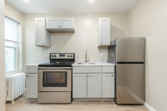 4709 Penn St, Unit 1st Floor - A1 in Philadelphia, PA - Building Photo - Building Photo