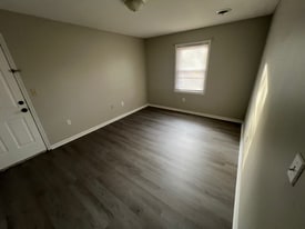 107 Molloy Ct in Paducah, KY - Building Photo