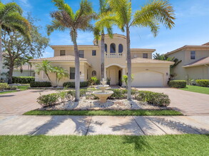 8703 Club Estates Way in Greenacres, FL - Building Photo - Building Photo