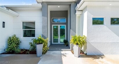 3502 40th Ave SE in Naples, FL - Building Photo - Building Photo