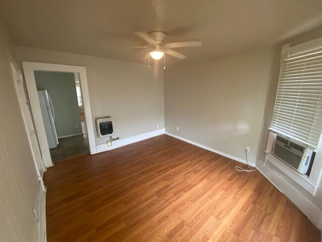 326 N Philadelphia Ave-Unit -A in Shawnee, OK - Building Photo - Building Photo