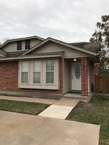 6708 Bramley Dr in Pasadena, TX - Building Photo