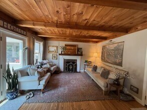 61 Fox Chase Rd in Bradford, NH - Building Photo - Building Photo