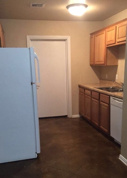 316 Woods Ln in Ardmore, OK - Building Photo - Building Photo