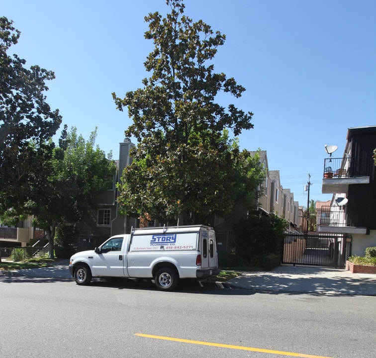 Residential Condominium in Burbank, CA - Building Photo