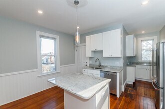 129 Paul Gore St in Boston, MA - Building Photo - Building Photo