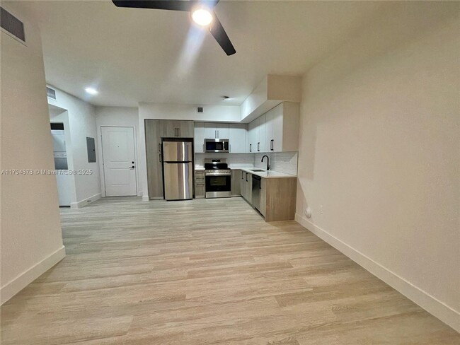 property at 18412 Homestead Ave