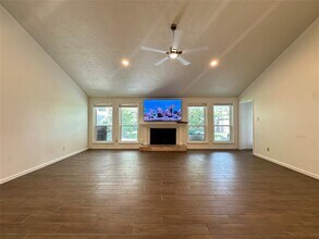 3031 S Blue Meadow Cir in Sugar Land, TX - Building Photo - Building Photo