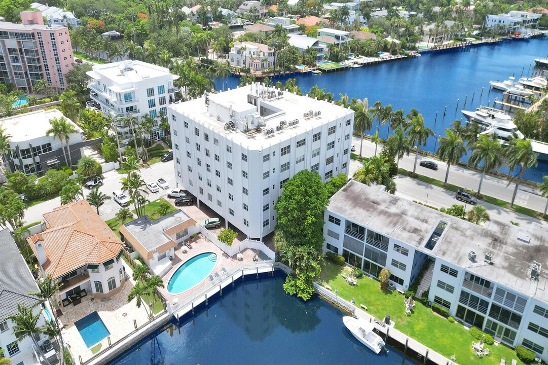 1770 E Las Olas Blvd, Unit LAS OLAS in Fort Lauderdale, FL - Building Photo