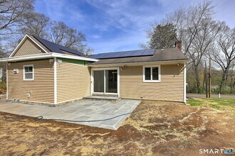 31 Shawnee Rd in Trumbull, CT - Building Photo - Building Photo