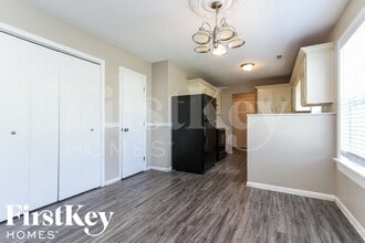 1938 Bradford Trace Way in Indianapolis, IN - Foto de edificio - Building Photo