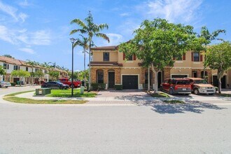 23355 SW 113 Passage in Princeton, FL - Building Photo - Building Photo