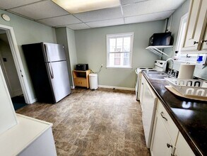 217 McLane Ave in Morgantown, WV - Building Photo - Building Photo