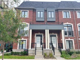 117 Lichfield Rd in Markham, ON - Building Photo