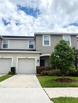 7008 Grand Elm Dr in Riverview, FL - Building Photo