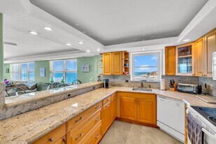 3000 S Ocean Blvd in Boca Raton, FL - Building Photo