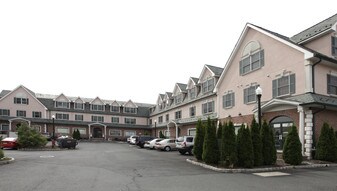 525 Central Ave in Westfield, NJ - Building Photo