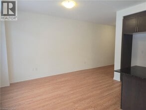 474 Provident Wy in Hamilton, ON - Building Photo - Building Photo