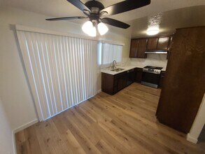 4392 Green Ave in Los Alamitos, CA - Building Photo - Building Photo