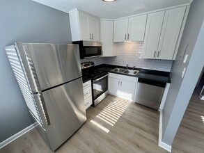 2718 Painter Ave, Unit C108 in Knoxville, TN - Building Photo - Building Photo