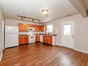 6768 W Philadelphia Dr in McCordsville, IN - Building Photo - Building Photo