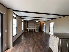 12988 Gustavo Dr in Conroe, TX - Building Photo - Building Photo