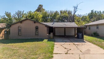 2728 SE 47th St in Oklahoma City, OK - Building Photo