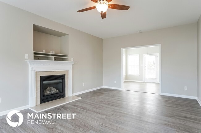 203 Majestic Oak Dr in Garner, NC - Foto de edificio - Building Photo